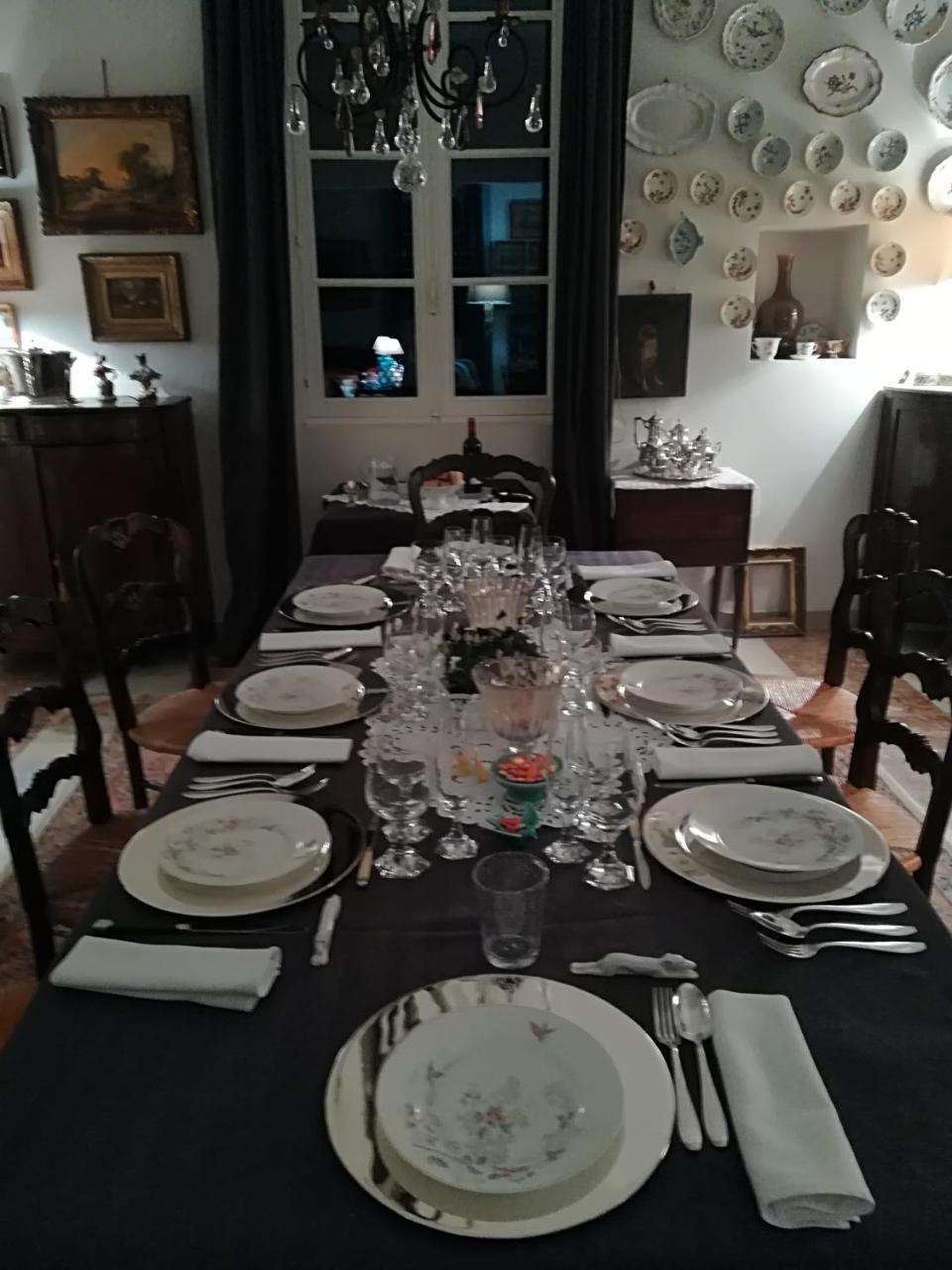 Bed and Breakfast Castel La Bergerie Laglorieuse Esterno foto